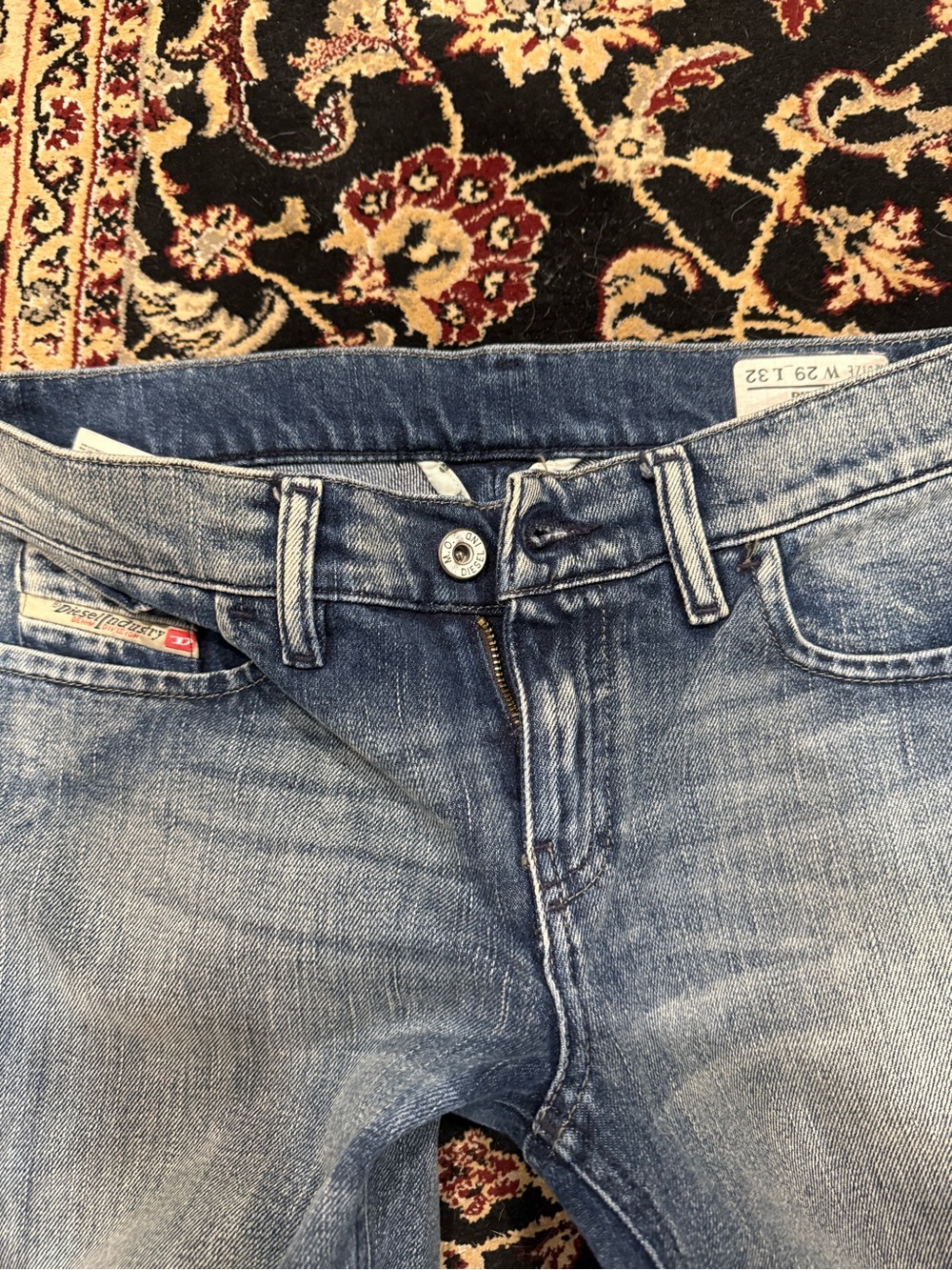Diesel Women's LIV 0072J Straight Jeans Size W26 L32